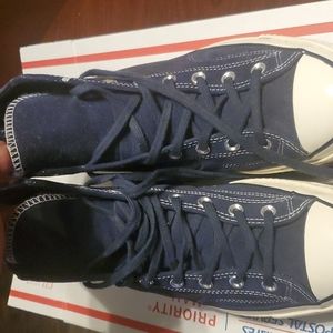 Converse Chucks  sz12 Leather Dark Blue cream sole
